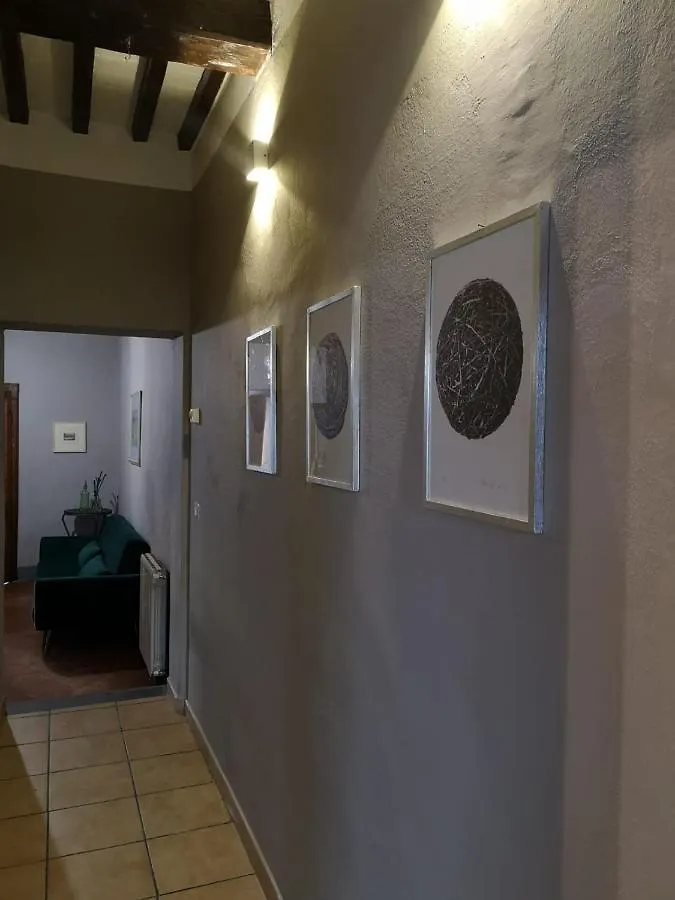 Palazzo Del Borgo Apartment Pistoia Italy