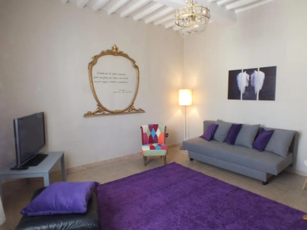 Palazzo Del Borgo Apartment Pistoia 0*,