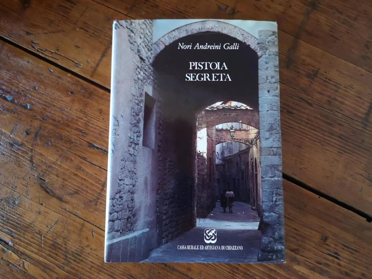 Palazzo Del Borgo Apartment Pistoia