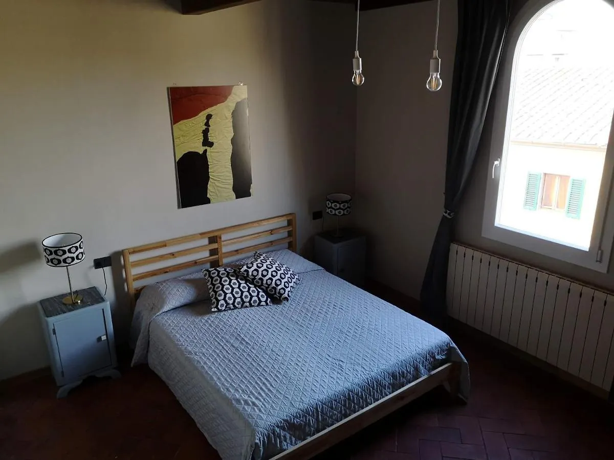 Palazzo Del Borgo Apartment Pistoia Italy